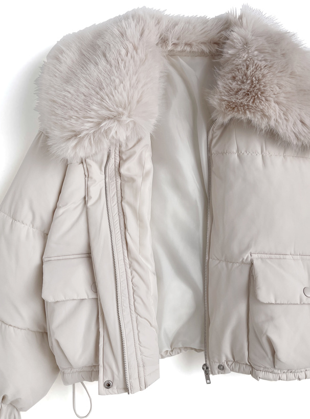 ビッグファーカラーダウンブルゾン