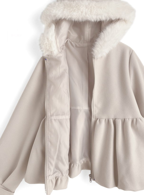 ファーフードバルーンペプラムブルゾン