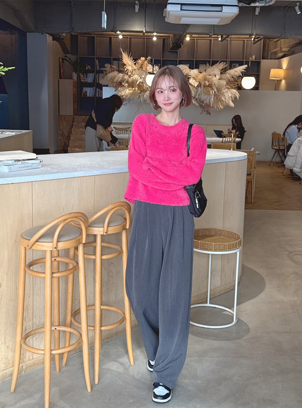 ラウンドネックシャギーニットトップス