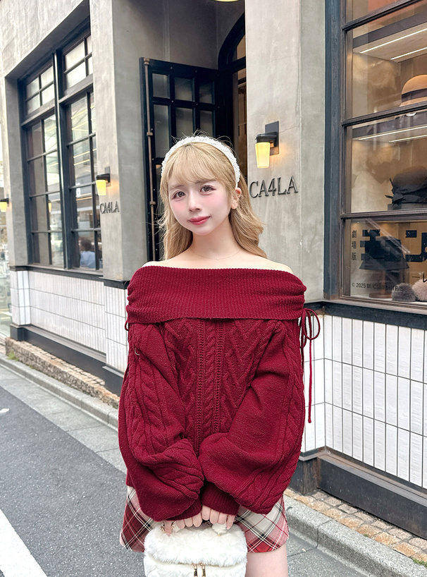 ハートケーブルドロストリボンオフショルダーニットトップス