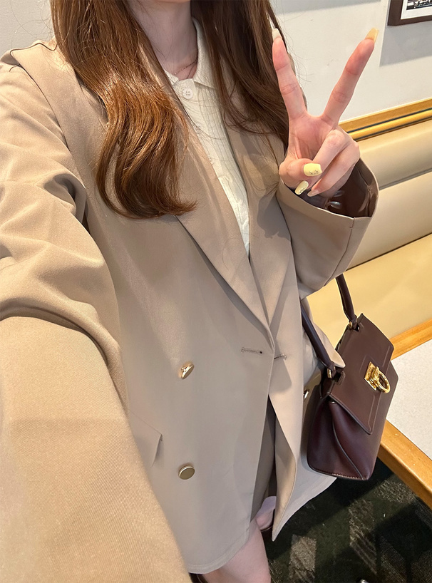 ダブルボタンテーラードジャケット