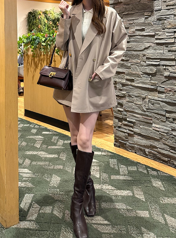 ダブルボタンテーラードジャケット