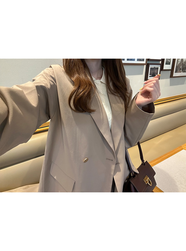 ダブルボタンテーラードジャケット