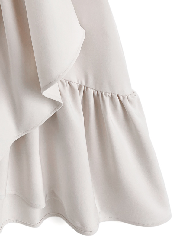 アシンメトリーヘムギャザースカート