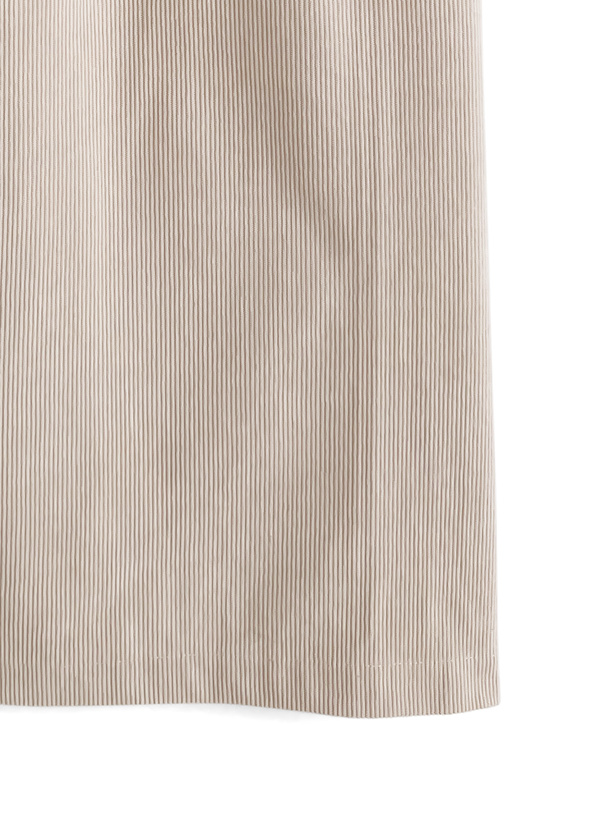 コーデュロイタイトスカート