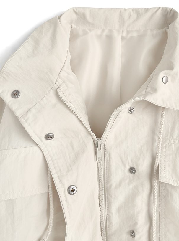 スタンドカラービッグポケットナイロンブルゾン