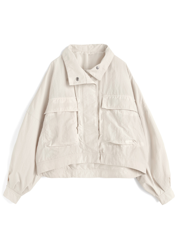 スタンドカラービッグポケットナイロンブルゾン