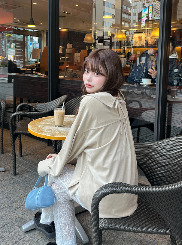 バックレースアップスエードシャツ