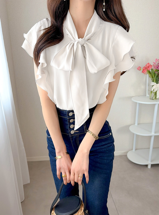 ボウタイフリルノースリーブブラウス