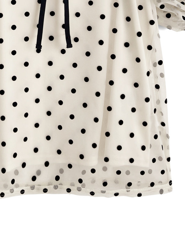 キャミソール付きドット柄ネックリボンパフスリーブチュールトップス