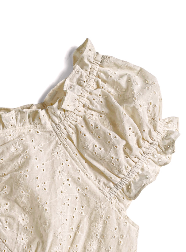 ギャザーフリルレースブラウス