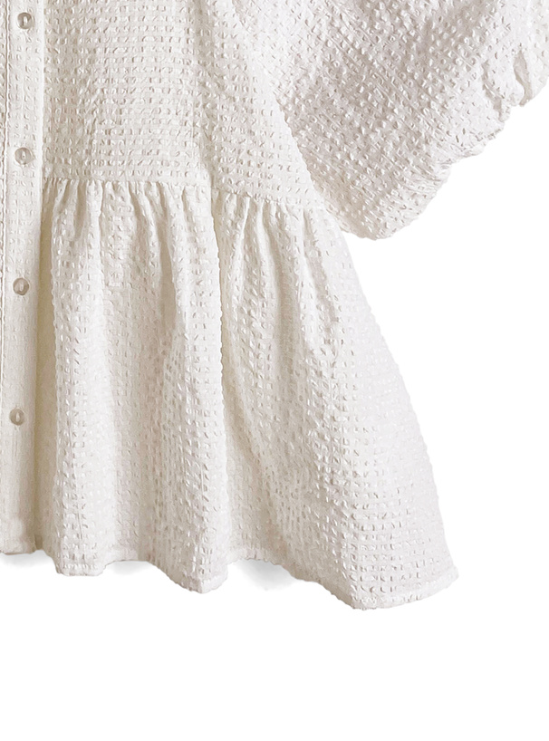 ホルターネック付きバルーンスリーブペプラムブラウス