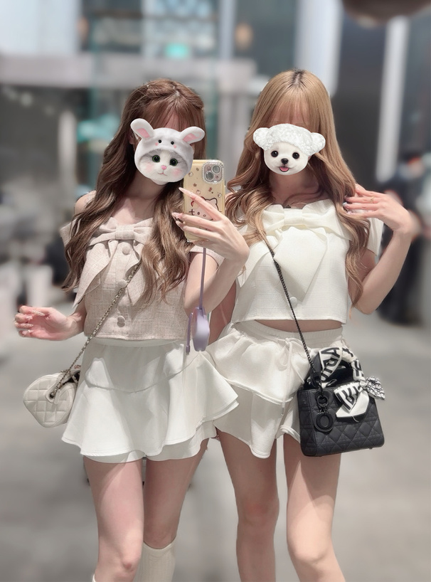 オフショルダーリボンツイードトップス