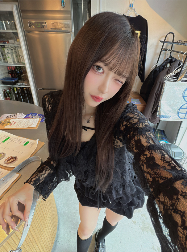 レースフリルボレロ