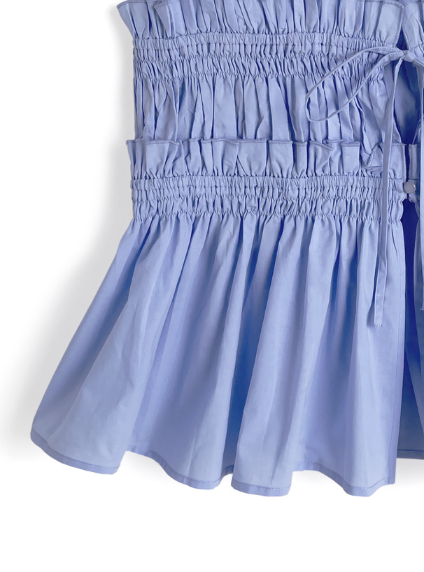 シャーリングノースリーブブラウス