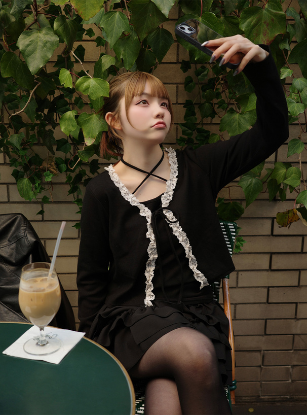 リボンフリルレースカーディガン×クロスネックキャミソールアンサンブル