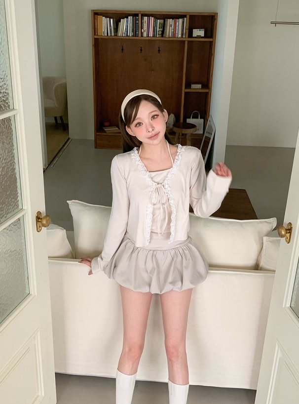 リボンフリルレースカーディガン×クロスネックキャミソールアンサンブル