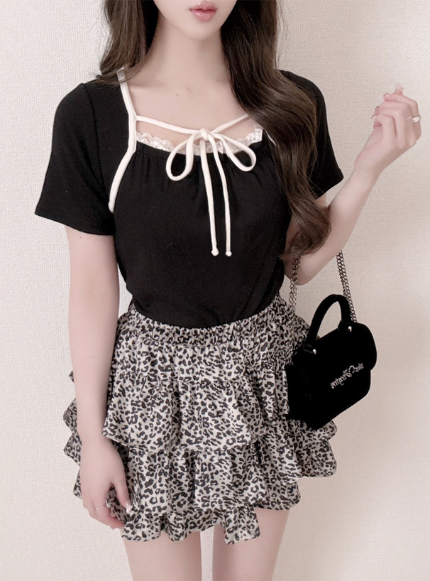 レイヤード風配色パイピングトップス