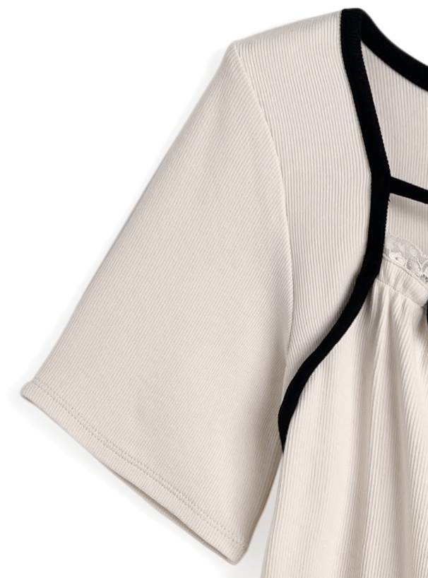 レイヤード風配色パイピングトップス