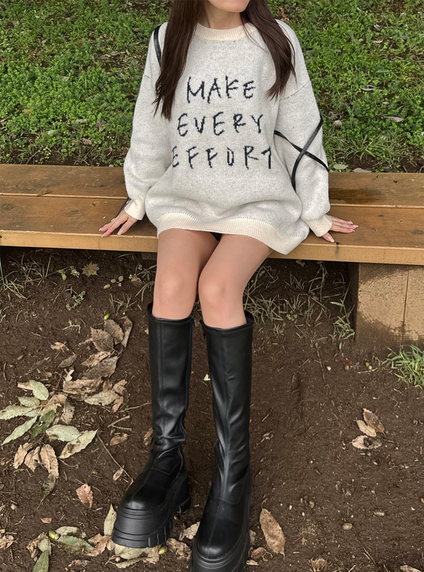 ジャガードロゴニットトップス