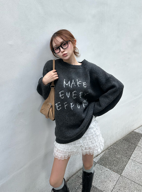 ジャガードロゴニットトップス