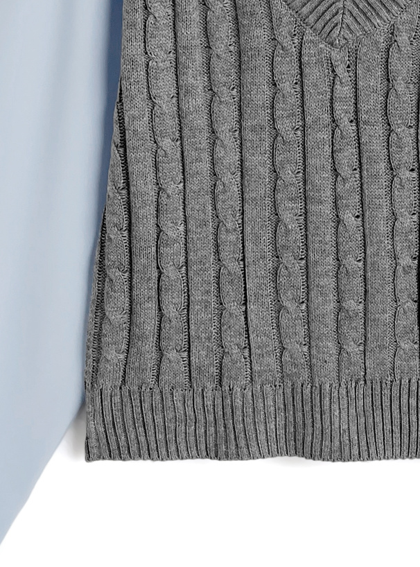 ケーブルニットロゴ刺繍ベストレイヤード風シャツ