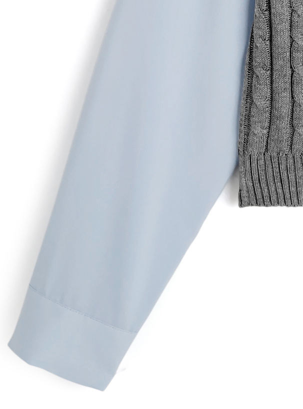 ケーブルニットロゴ刺繍ベストレイヤード風シャツ