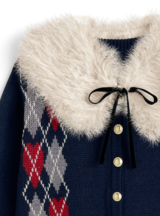 ファーティペット付きアーガイル柄カーディガン×プリーツスカートニットセットアップ