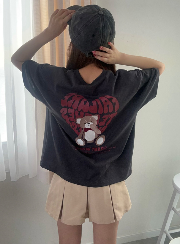 ハートロゴくま刺繍Tシャツ