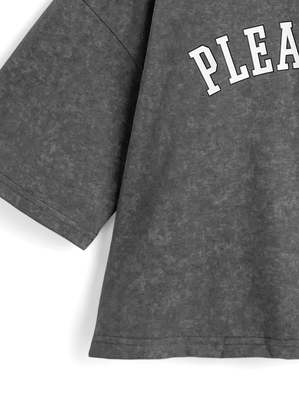 ピグメントロゴプリントTシャツ