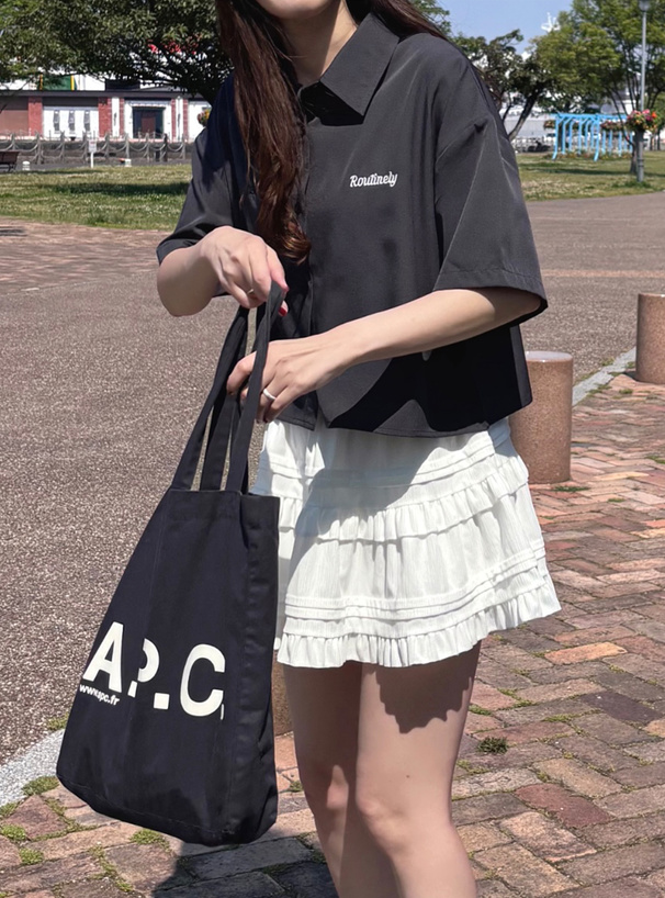 アソートワッペンロゴ刺繍シャツ