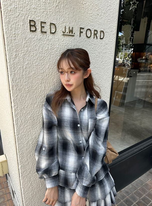 2Wayチェック柄シャツ×フリルティアードミニスカート