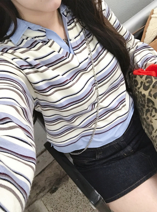 ボーダー柄シャツレイヤード風ニットトップス