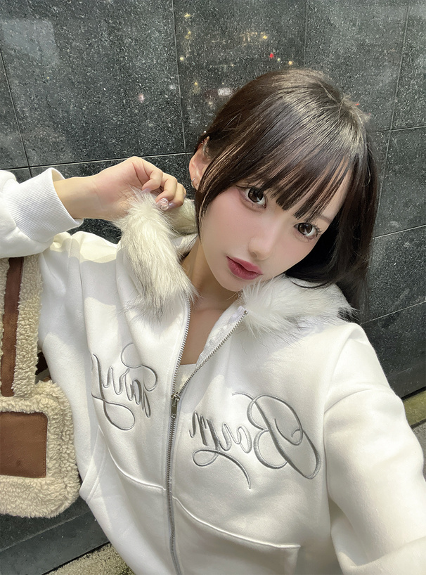 新品未使用新作G/FOREジーフォア(男女兼用モデル)パーカーsizeL白 G FORE(ジーフォア) パーカー・フーディ(メンズ) - 海外通販のBUYMA