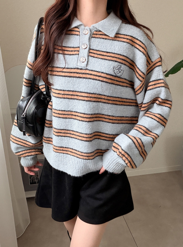 ボーダー柄ロゴ刺繍ポロニットトップス