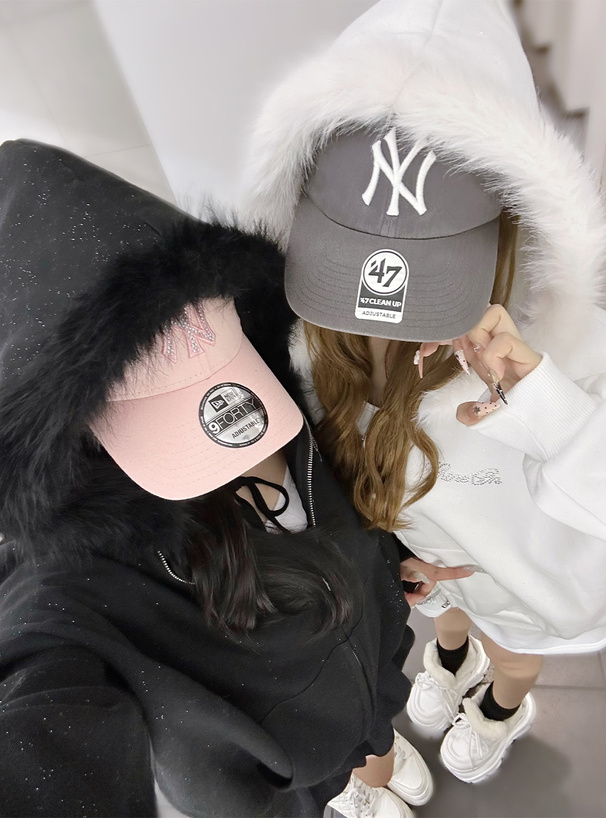 ファーフードダブルジップラメスウェットパーカー[fu306] | レディース