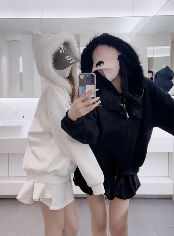 ファーフードダブルジップラメスウェットパーカー[fu306] | レディース