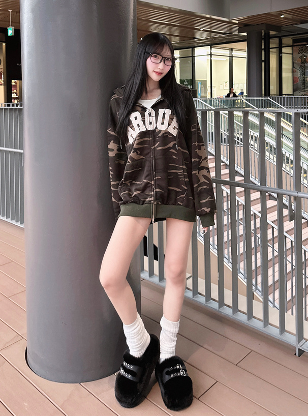 カモフラージュ柄ロゴ刺繍ダブルジップスウェットパーカー[fu308