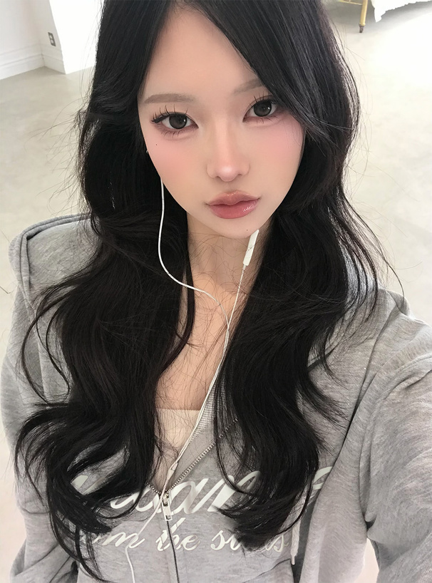 エンジェルウィング刺繍ダブルジップスウェットパーカー