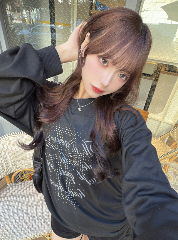 ラインストーンロゴプリントドロストトップス
