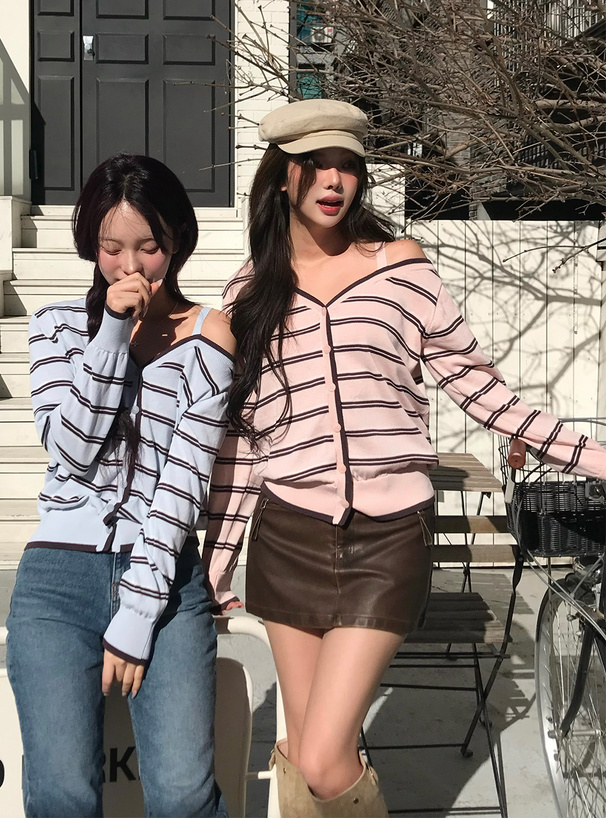 ボーダー柄ワンショルダーニットカーディガン