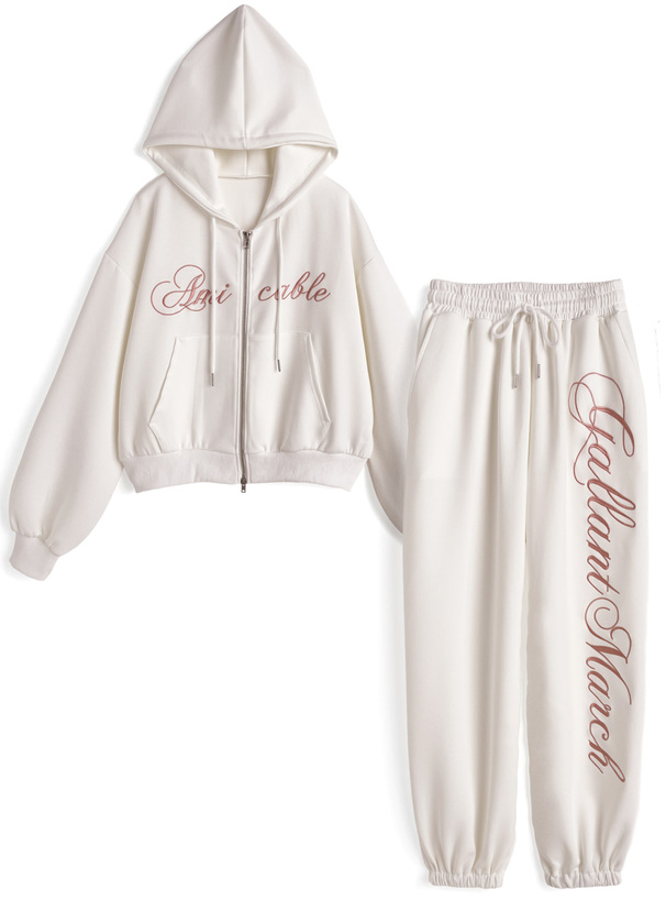 配色ロゴ刺繍パーカー×ジョガーパンツセットアップ