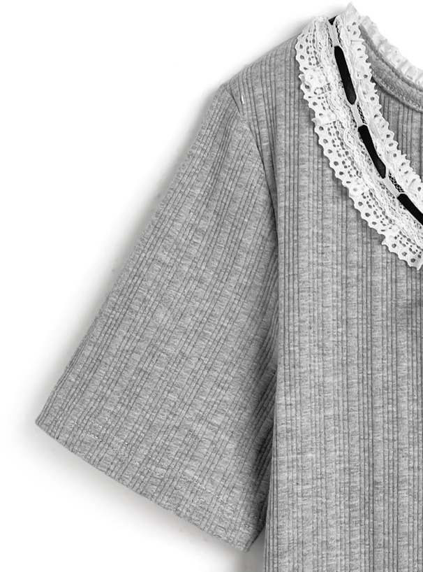 レースリボンリブトップス