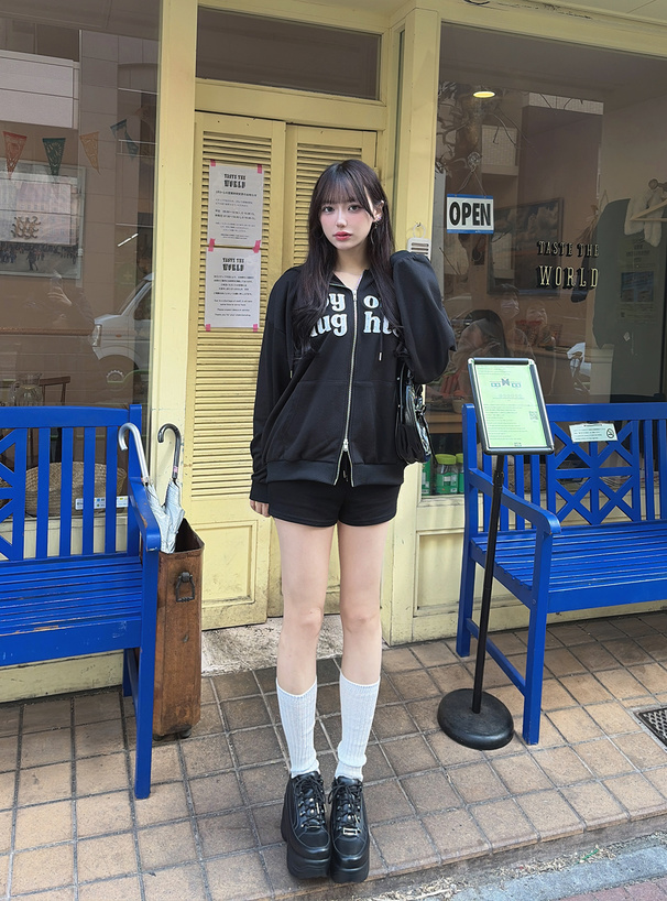 ドット柄ロゴダブルジップスウェットパーカー