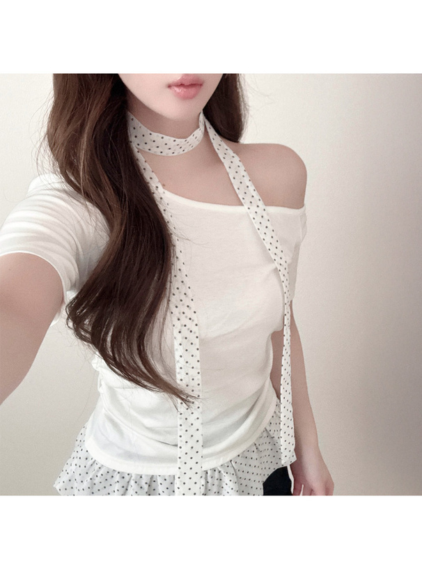 タイ付きドット柄フリルワンショルダートップス