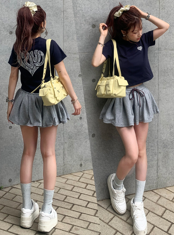 ハートレースロゴ刺繍Tシャツ