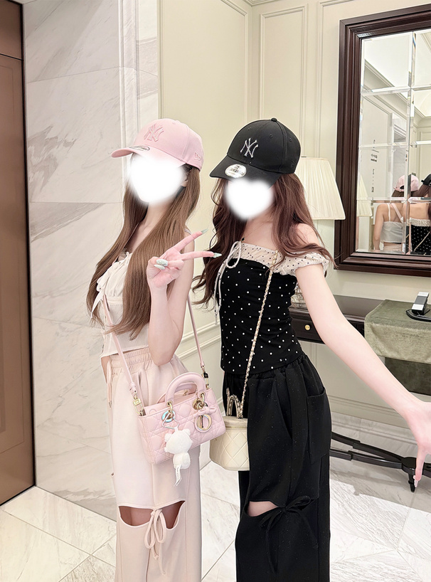 サイドカットアウトリボンラメパンツ