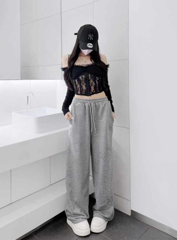 ラインストーンロゴワイドパンツ