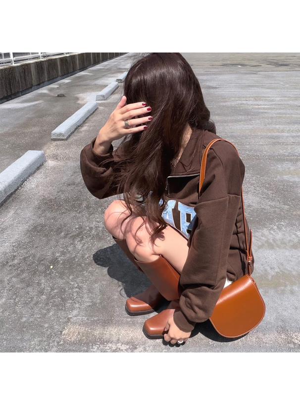 配色ロゴ刺繍ハーフジップスウェットトップス
