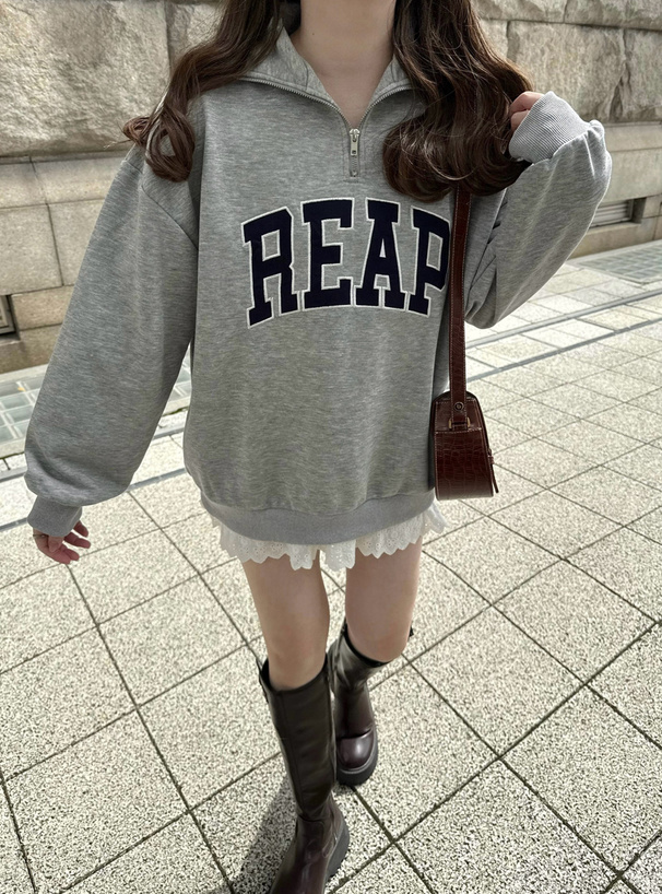 配色ロゴ刺繍ハーフジップスウェットトップス